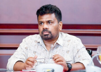 மக்களுடைய இயல்பு வாழ்க்கையை பாதுகாக்க தலையீடு செய்யுங்கள்