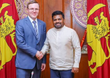 நெருக்கடியான சூழலில் இலங்கைக்கு – எரிபொருள் வழங்க ரஷ்யா இணக்கம்!