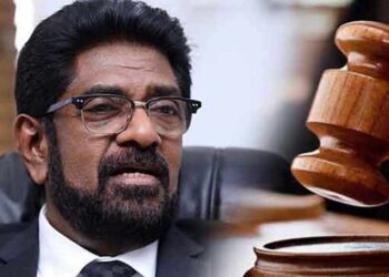 கெஹெலியவுக்கு 75 மில்லியன் – நஷ்டஈடு செலுத்துமாறு உத்தரவு