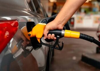 ஓகஸ்ட் வரை – எரிபொருள் கையிருப்பு!