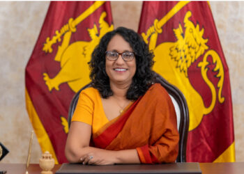 பெண்களின் உழைப்பிற்கு மதிப்பளிக்கும் சமூகம் தேவை!