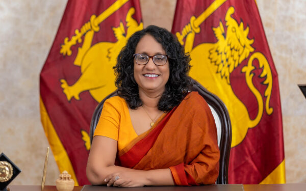 பெண்களின் உழைப்பிற்கு மதிப்பளிக்கும் சமூகம் தேவை!