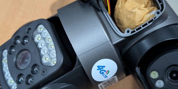 சிசிரிவி கமராவிற்குள் போதைப்பொருள் : அக்கரைப்பற்றில் ஒருவர் கைது!