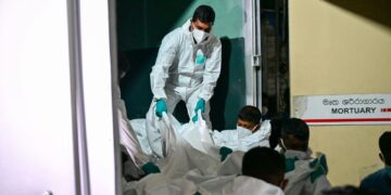 மாலுமிகளின் சடலங்களை தருமாறு ஈரான் கோரிக்கை