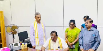 யாழ். பல்கலையின் பத்தாவது துணைவேந்தராகப் பதவியேற்றார் – சிரேஷ்ட பேராசிரியர் வேல்நம்பி!