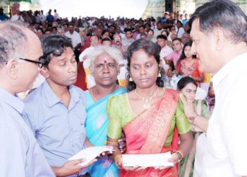 தொழிலதிபர் எஸ்.பி.சாமி நினைவாக – கல்வி, சமூக உதவிகள் வழங்கி வைக்கப்பட்டன