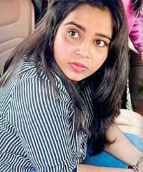 நான்காம் மாடியில் செவ்வந்திக்கு பிறந்தநாள்