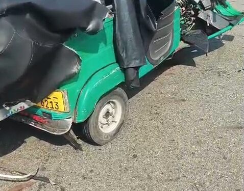 ஊர்காவற்றுறை விபத்தில் – பிரான்ஸ் நாட்டவர்கள் உட்பட நால்வர் காயம்!