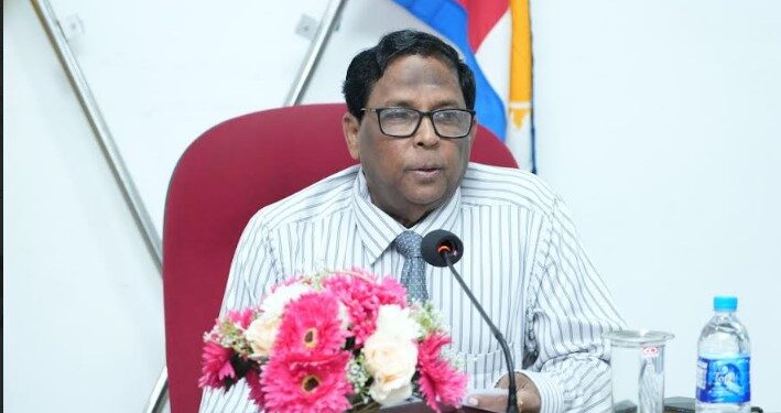 அபிவிருத்தி திட்டங்களின் தரத்தினை அதிகாரிகள் உறுதிப்படுத்த வேண்டும்