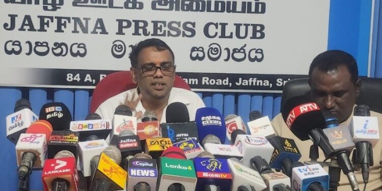 இரு நிறுவனங்களின் சுயநலன்களால் எமது தொழில் நடவடிக்கைகள் பாதிப்பு!