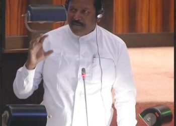 கலைமகள் வித்தியாலய கட்டிடங்களை முன்னுரிமையில் முழுமைப்படுத்துங்கள்!