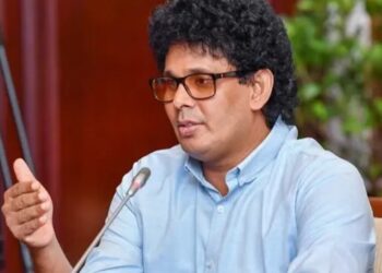 தடையின்றி விநியோகிக்காவிடின் – மஞ்சள் நிற சிலிண்டரை நீல நிறமாக மாற்றியமைக்க முடிவு எடுக்கப்படும்!