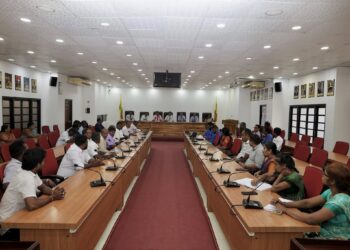 நயினாதீவு அம்மன் ஆலய திருவிழா காலங்களில் சேவையில் ஈடுபடவுள்ள 42 படகுகள்