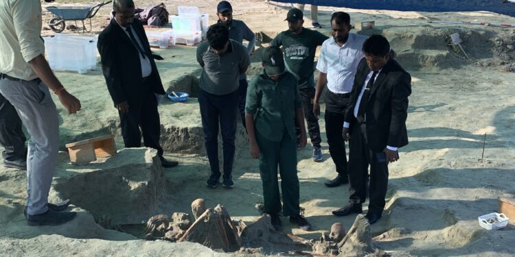 ஒரே நாளில் அதிக மனித எலும்புக்கூடுகள் அடையாளம் !