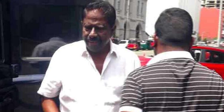 முன்னாள் எம்.பி விஜித் விஜயமுனி சொய்சா FCIDயில் முன்னிலை