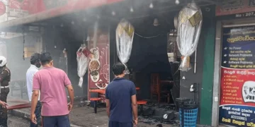 தலவத்துகொட தீ விபத்தில் மூவர் உயிரிழப்பு