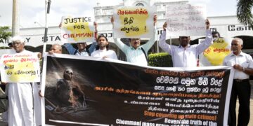 செம்மணி மனிதப் புதைகுழி : கொழும்பில் கவனயீர்ப்புப் போராட்டம்