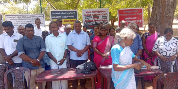 அரசுக்கு ஒத்தூதும் அதிகாரிகளின் சூழ்ச்சியில் வீழ்ந்துவிட வேண்டாம்!
