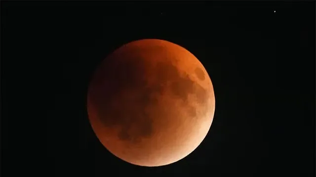 வெற்றிகரமாகத் தரையிறங்கிய விக்ரம் லேண்டர்