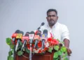 “கண்ணிருந்தும் குருடர்களாக உள்ள சில அரசியல் தலைவர்கள் வீடுகளை வந்து பாருங்கள்” – பிரதியமைச்சர்