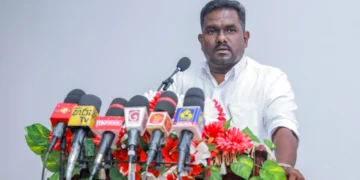 “கண்ணிருந்தும் குருடர்களாக உள்ள சில அரசியல் தலைவர்கள் வீடுகளை வந்து பாருங்கள்” – பிரதியமைச்சர்