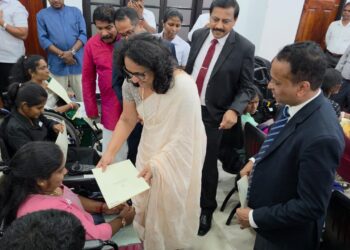 யாழில். விசேட தேவையுடைய 76 பல்கலைக்கழக மாணவர்களுக்கு தலா ஒரு இலட்சம் ரூபாய் நிதியுதவி