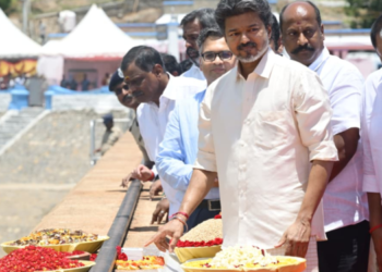 தமிழ்நாட்டின் உயிர்நாடியான மேட்டூர் அணையை திறந்த முதல்வர் விஜய்!