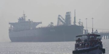 ஹோர்முஸ் நீரிணை அருகே மீண்டும் மோதல்