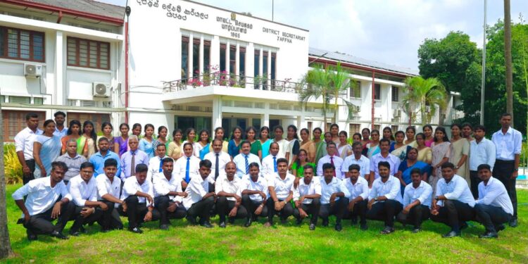 யாழ்ப்பாண மாவட்டத்தில் புதிதாக நியமிக்கப்பட்ட கிராம உத்தியோகத்தர்களுக்கான பயிற்சி நெறி ஆரம்பம்!