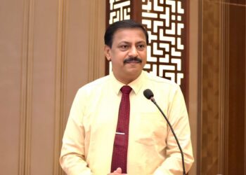 வழங்கப்பட்ட வாழ்வாதார உதவிகளின் பயன்களை மீளாய்வு செய்ய வேண்டியது அவசியம்: யாழ்.மாவட்ட செயலர் வலியுறுத்தல்!